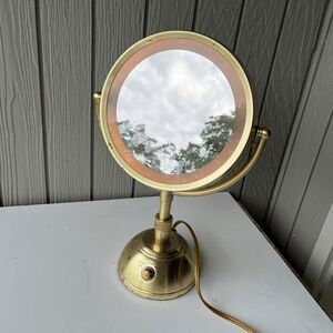 Vintage Lighted Vanity Mirror – Telescoping, Dual-Sided, Brass-Tone Metal, Extra
